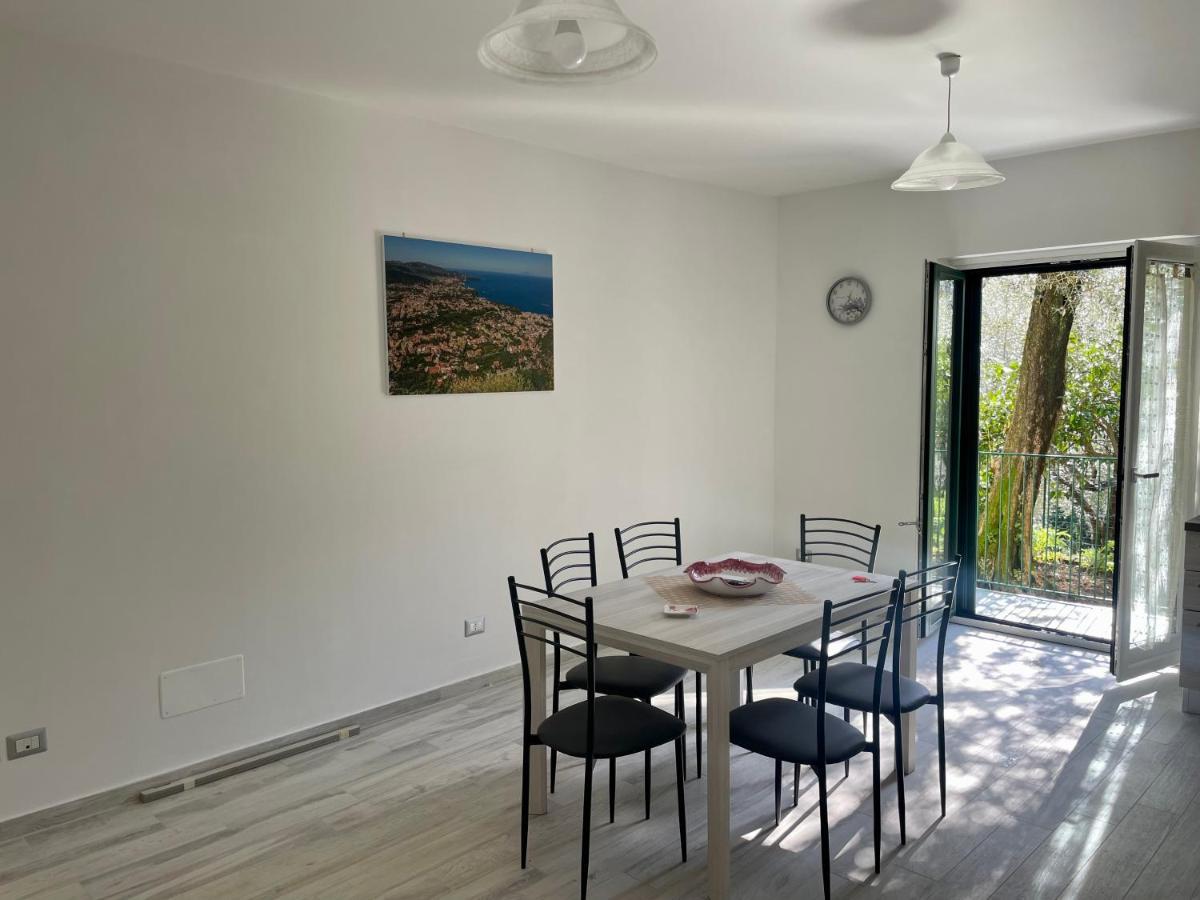Sorrento Realty Holidays - The Smile Of The Sun Экстерьер фото